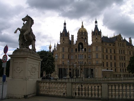 Schwerin, Schloss