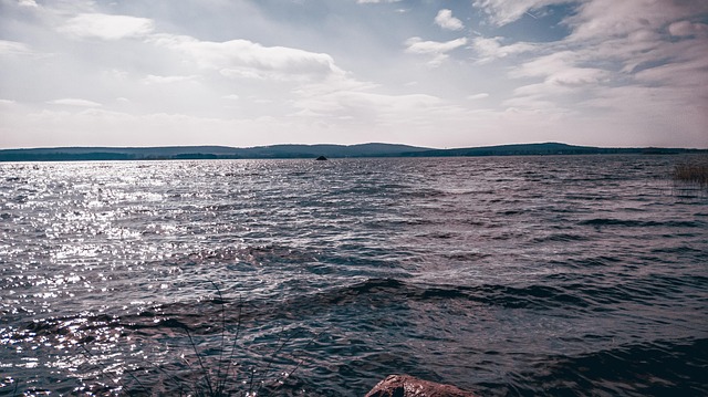 Free Sea Water photo and picture