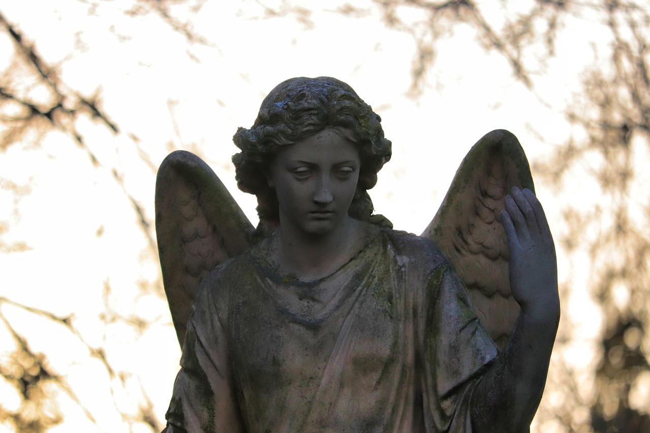 Angel - free online jigsaw puzzle photo