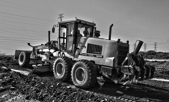 Free Tractor Agricultural Machine photo and picture