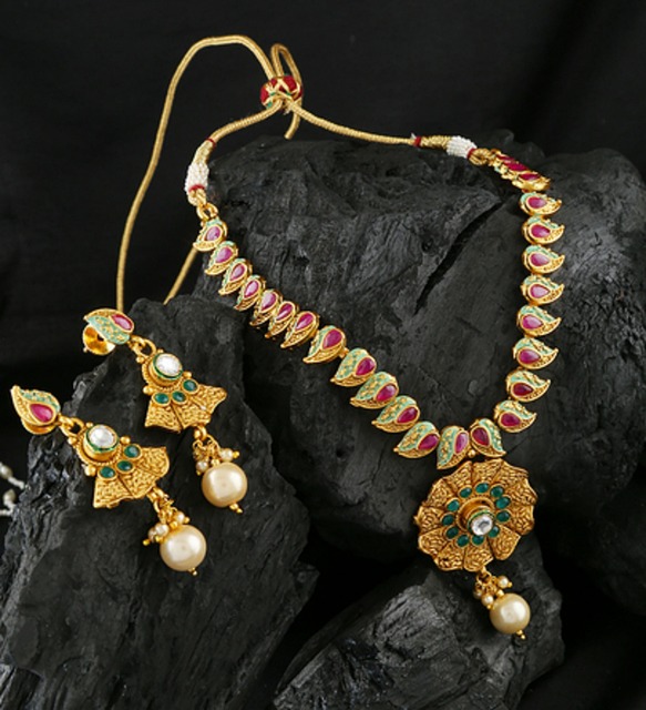 Online Artificial Jewelry Free photo on Pixabay Pixabay