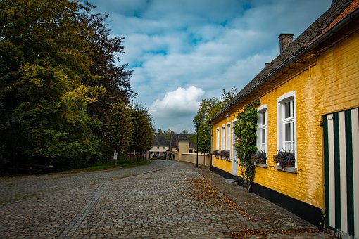 Download free HD stock image of Houses Old Village Square Free houses old village square village square illustration
