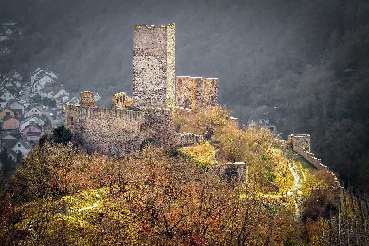 Castle - free online jigsaw puzzle photo