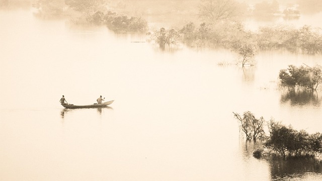 Free Africa Fisherman photo and picture