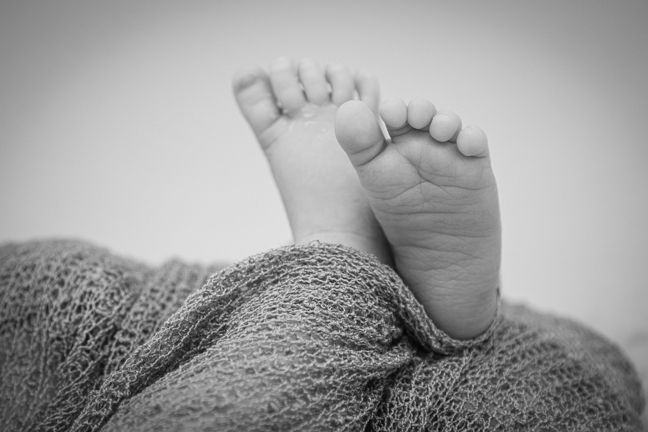 baby-feet-child-free-photo-on-pixabay