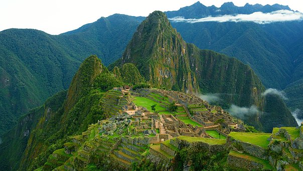 Free Machu Picchu Peru photo and picture