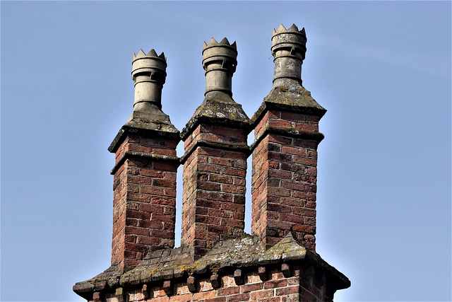 Cheminée Briques Travaux De Brique - Photo gratuite sur Pixabay