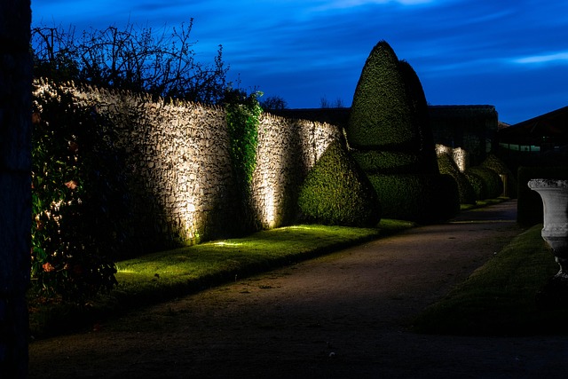 Free Garden Chateau photo and picture