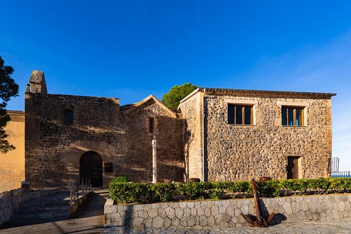 Free Mallorca Museum photo and picture