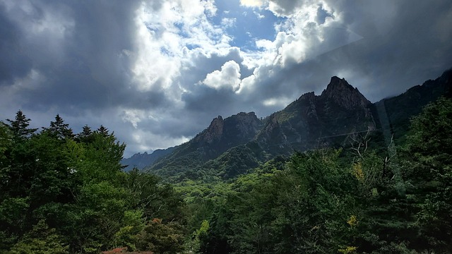 Free Mt Seolark Seorak photo and picture