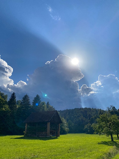 Free Barn Cloud photo and picture