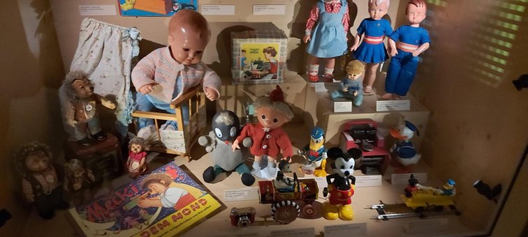 Free Toy Museum photo and picture