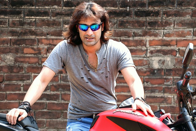 Free Model Bike photo and picture