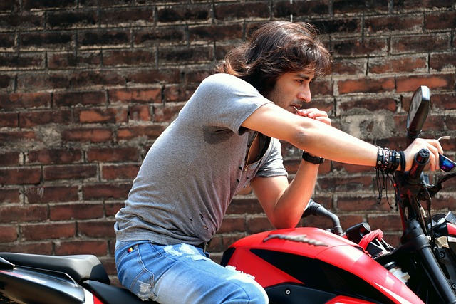 Free Model Bike photo and picture