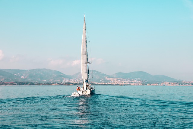 Free Boat Sailing Ship photo and picture