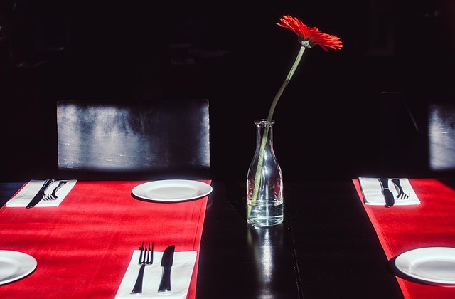 Free Table Set Table photo and picture