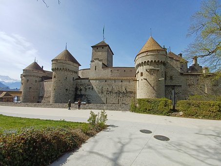 Free Castle Chillon Castle photo and picture