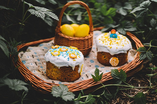 Free Easter Cupcakes photo and picture