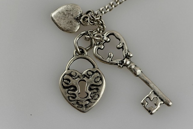 Free Locket Padlock photo and picture