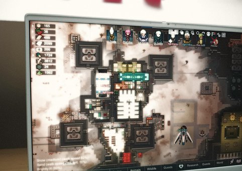 Randwelt, Spiel, Simulation
