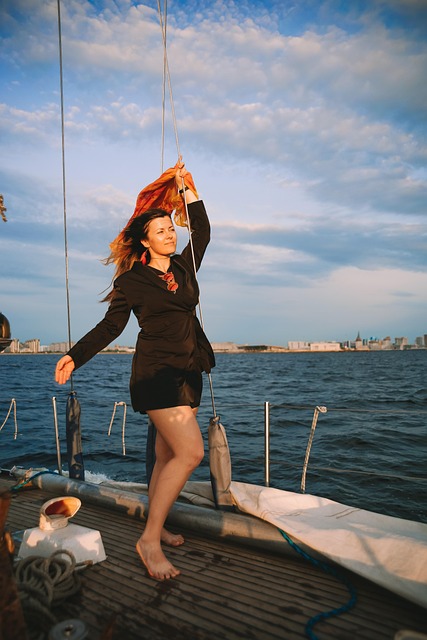 Free Woman Young Woman photo and picture