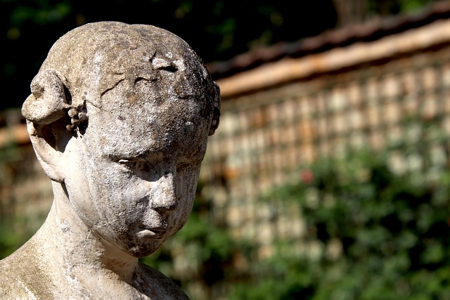 Free Sculpture Statue photo and picture