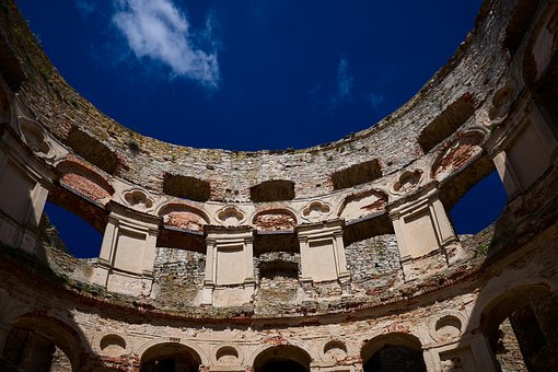 Free Crash Castle photo and picture