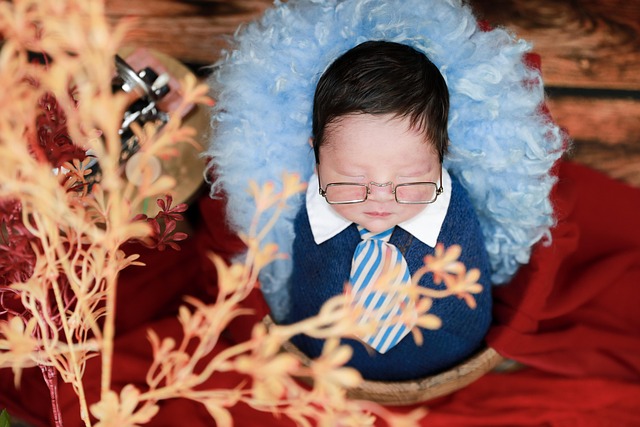 Free Newborn Baby Child photo and picture