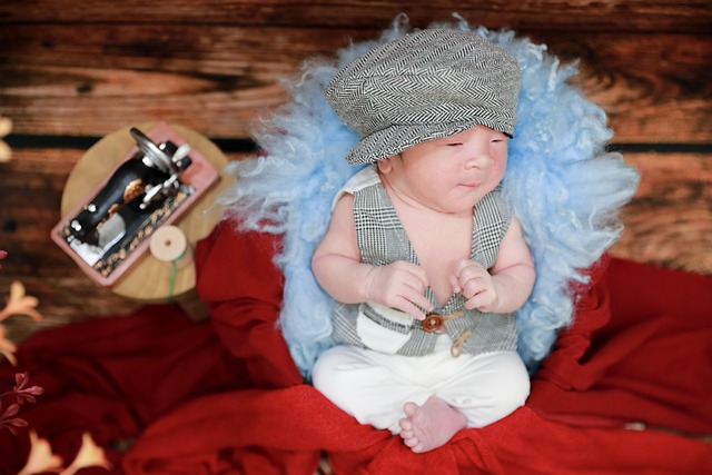 Free Newborn Baby Child photo and picture