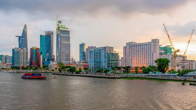 Free City River photo and picture