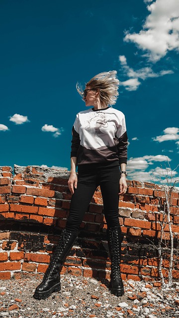 Free Young Woman Woman photo and picture
