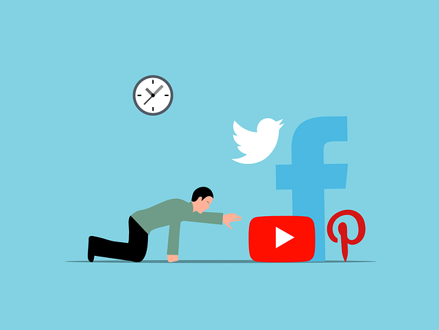 Social Media, Addiction, Man