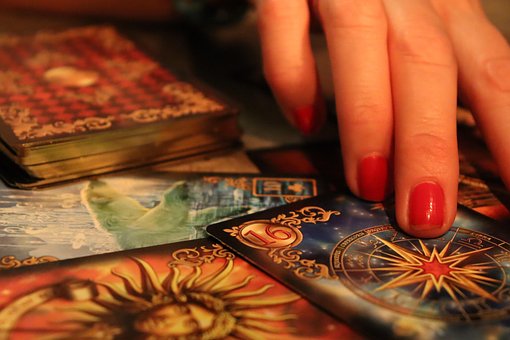 Free Magic Tarot photo and picture