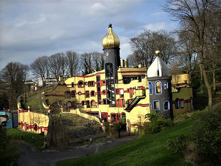 Sto Vodný Dom, Architektúra, Jedinečný