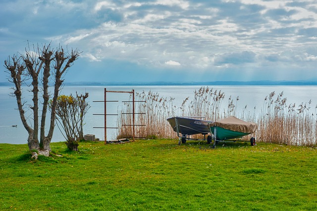 Free Boats Lake photo and picture