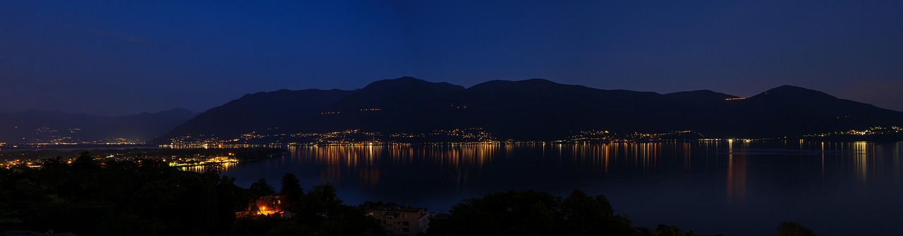 马焦雷湖 城市 夜晚 - Pixabay上的免费照片