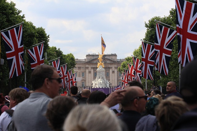 Free The Queen'S Platinum Jubilee photo and picture