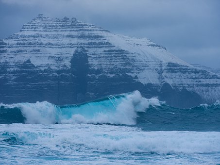 Free Faroese Sea photo and picture