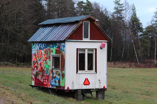 Free Hen House Small Cottage photo and picture