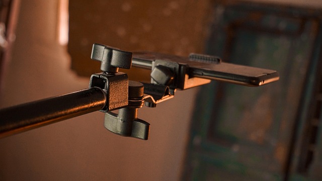 Free Overhead Clamp photo and picture