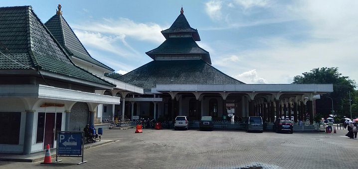 Free Sumedang Mosque photo and picture