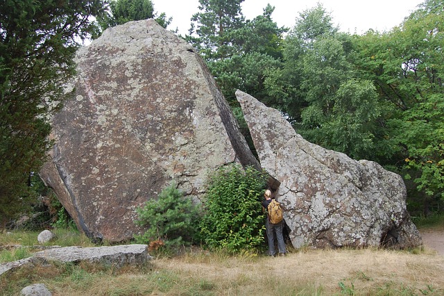Free Jaani-Tooma Suurkivi Estonia photo and picture