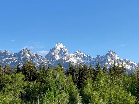 Free Mountain Peak photo and picture