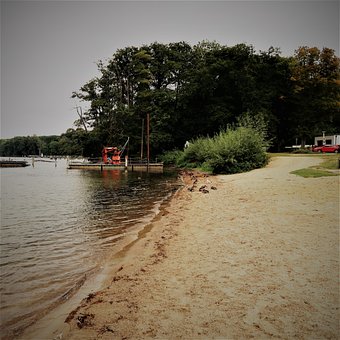 Free Sandy Beach Beach photo and picture
