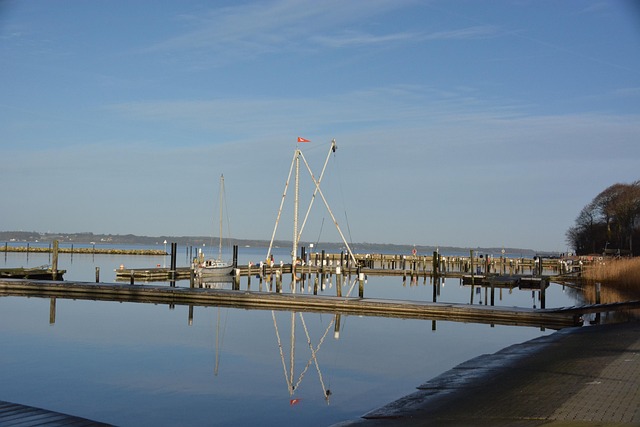 Free Glücksburg Port photo and picture