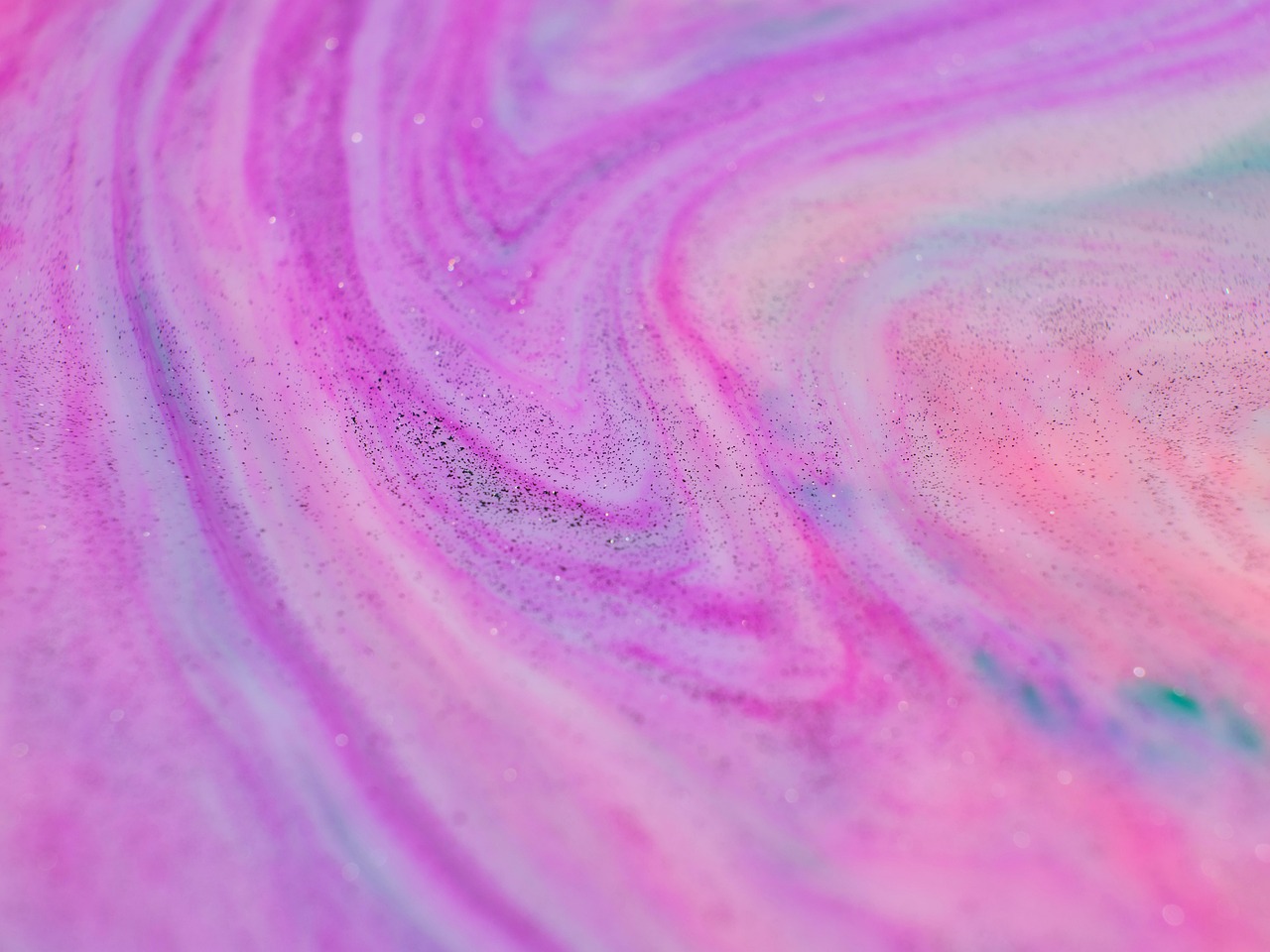 Pink - free online jigsaw puzzle photo
