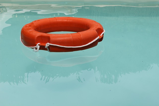 Schwimmbad, Rettung, Rettungsring