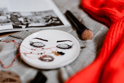 Free Art Embroidery photo and picture