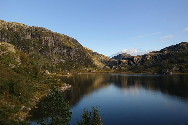 Free Lake Mountains photo and picture