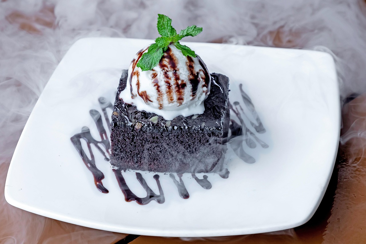 Chocolate Cake Pastry Dessert - Free photo on Pixabay